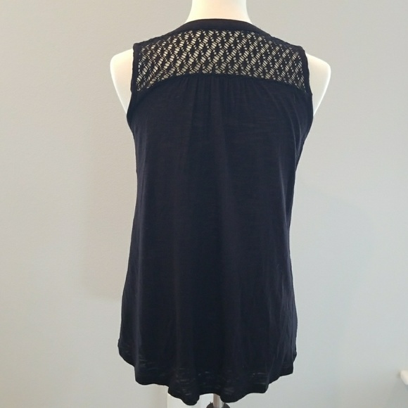 Black Sleeveless Top - Picture 3 of 3